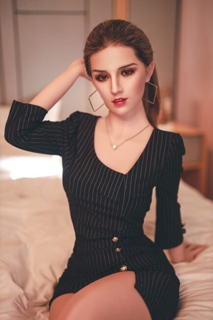 Latina Sex Doll MILF Silicone Head & TPE Body from JY Dolls -Melaniena 170