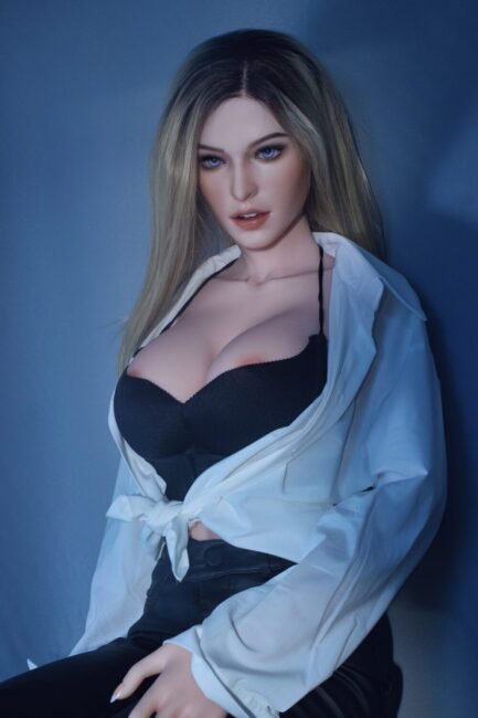 Curvy Sex Doll Silicone from Elsa Babe -Tyler 165 - Image 4