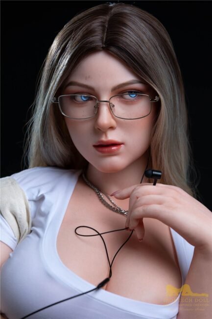 MILF Sex Doll Irontech Silicone Doll Silicone from Irontech Silicone Doll -Fenny 165 - Image 2